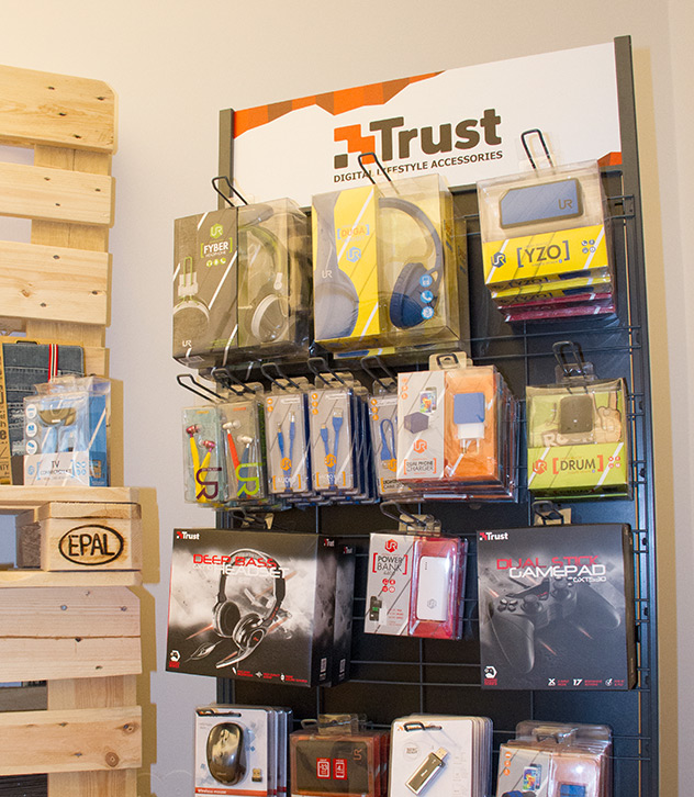 Schoen aufgereiht - Laptops in der edustore - homebase!